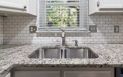 Instalación de fregadero de cocina